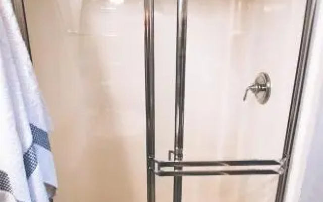 Olympic View Cottage