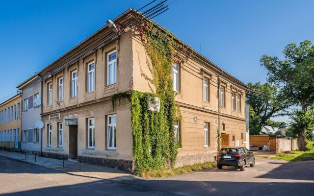 APT in Alb. nad Orlici by Michal&Friends