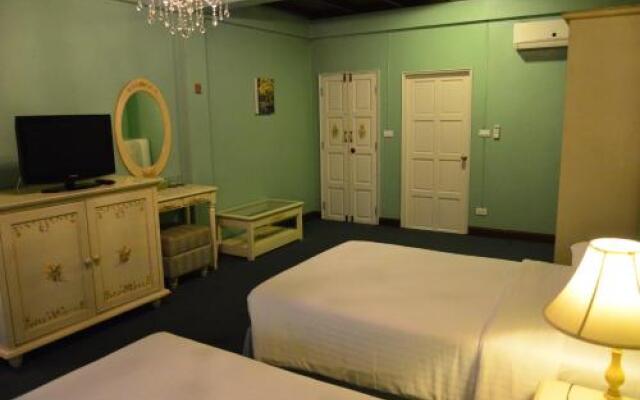 The Colored House Jomtien