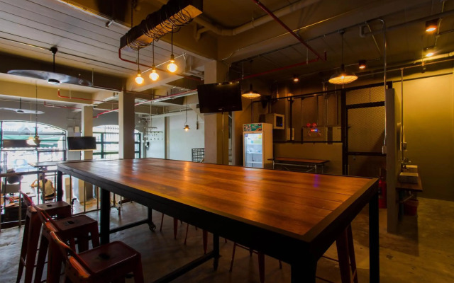 bloo Hostel