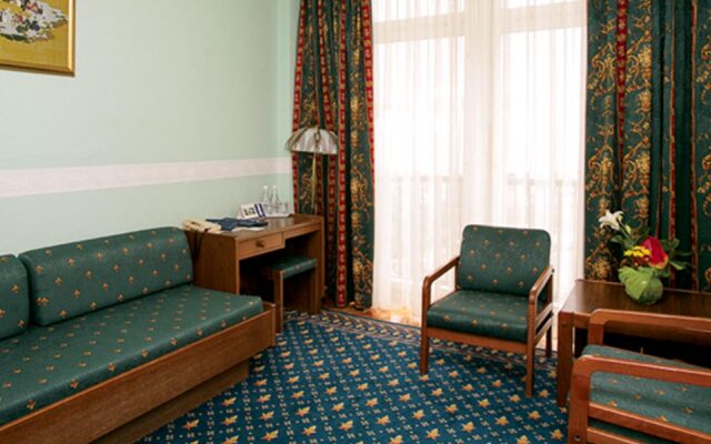 Hotel Dnipro