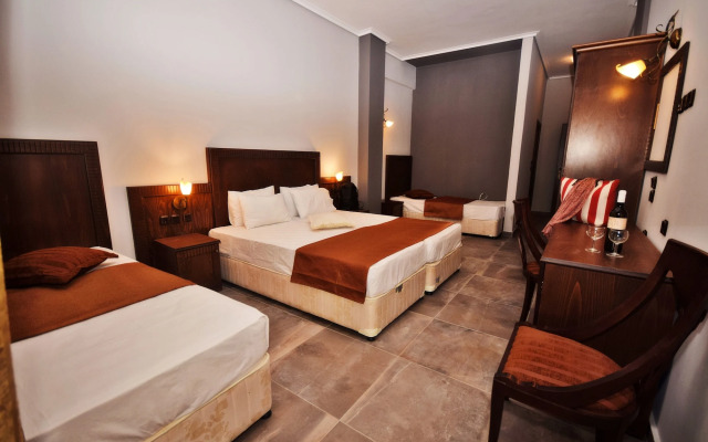 Paralia Beach Boutique Hotel