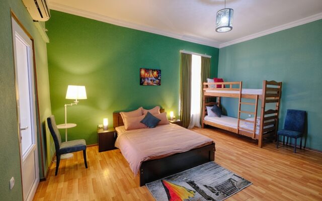 Euphoria Inn