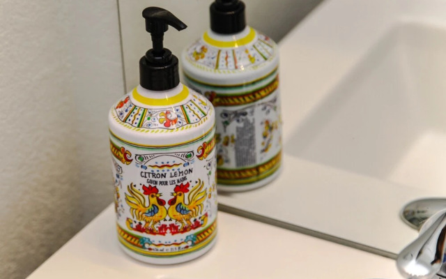 Music City Retreat Awesome Location, Sleeps 4!