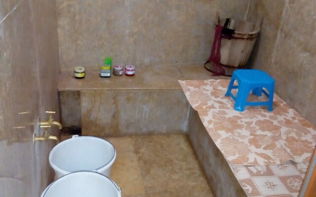 Riad Snan13