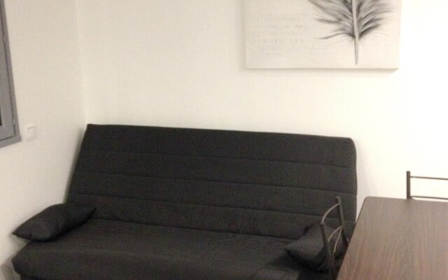Studio Appartment 303