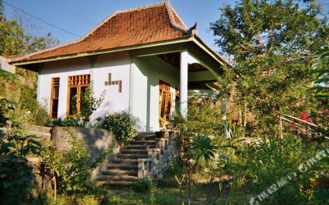 Sananda Bungalows