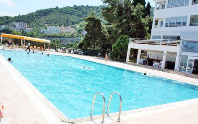 Belde Hotel and Convention Center