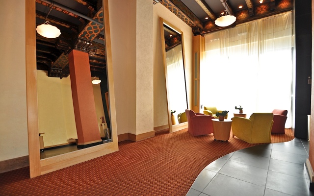 Hotel Metropolis