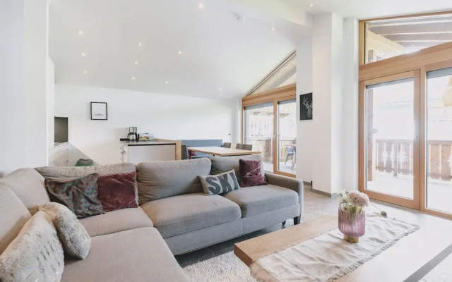 First IN Mountain Chalet A