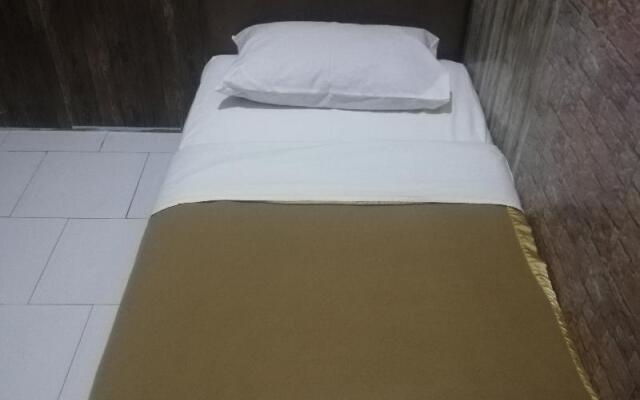 SPOT ON 90095 Slk Hotel