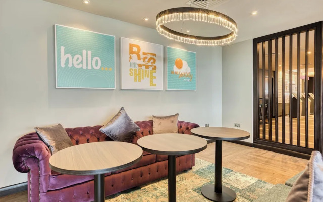 Premier Inn Manchester Cc Princess Street