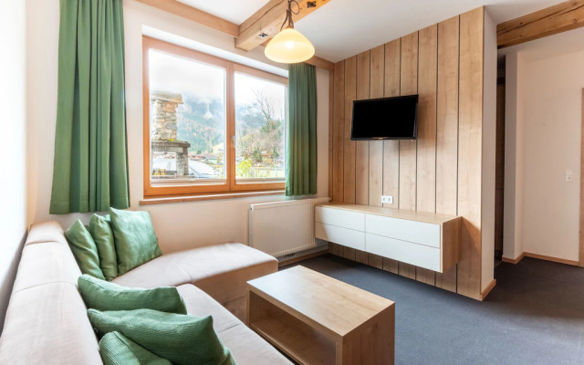 Apartment in Wald im Pinzgau With Pool