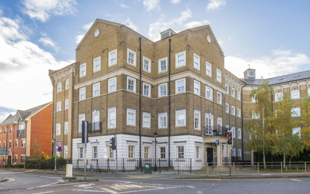 Sapphire Serviced Apartment