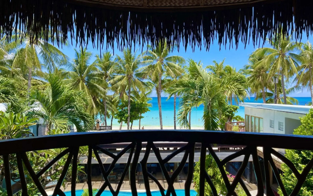Red Coconut Beach Hotel