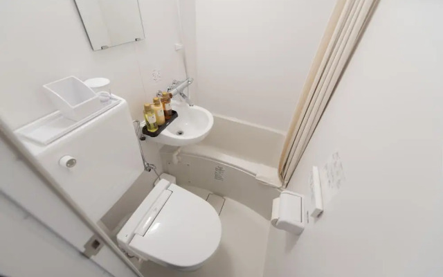 Toyotomi Inn Nambakozu