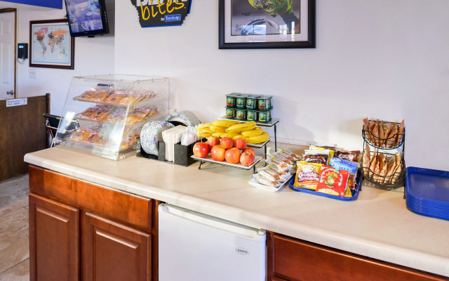 Travelodge by Wyndham Eugene Downtown/University of Oregon