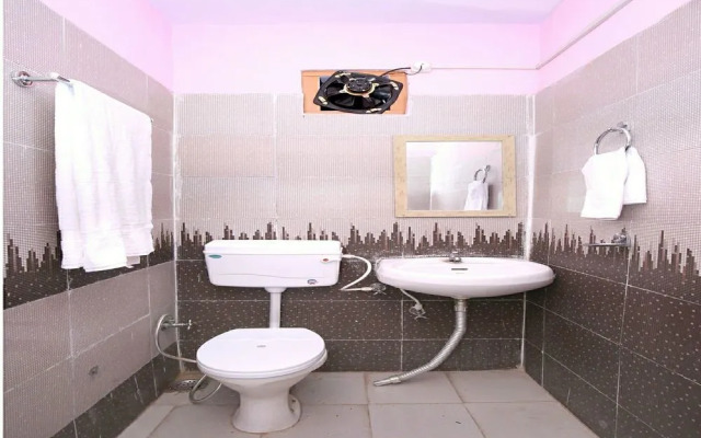 OYO 10303 Home  Himsutra Bhatakuffer