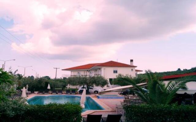 Hotel Bella-Grecia