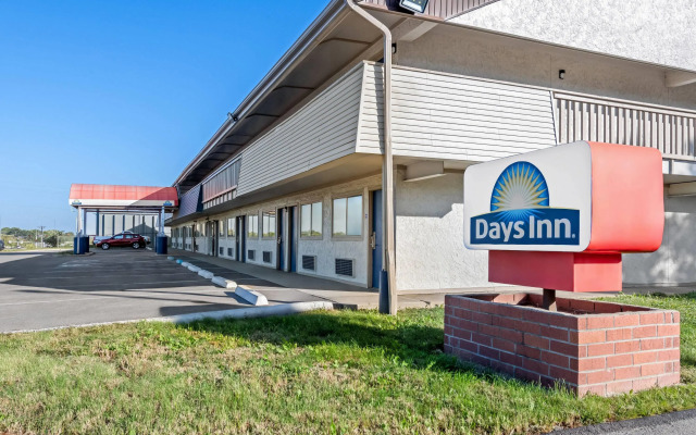 Days Inn by Wyndham Independence