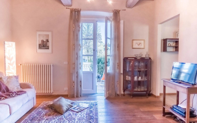 Varenne Open Terrace and Private Parking