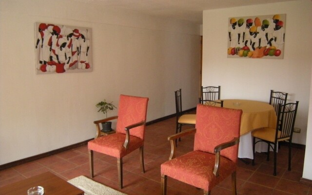 Apart Hotel Punto Real
