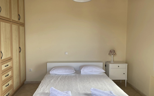 Monolithos Villas