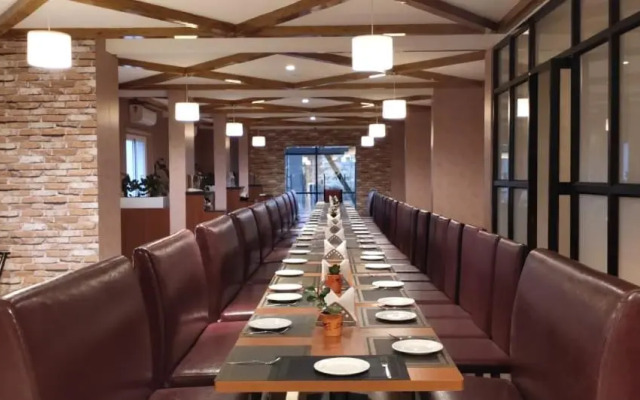 V One Hotel-Ambara Elite