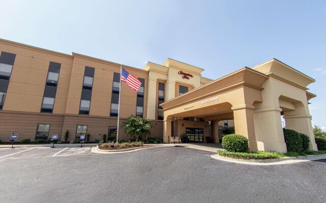 Hampton Inn Winfield