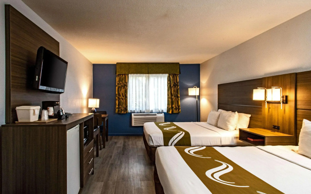 Quality Inn & Suites Tulare