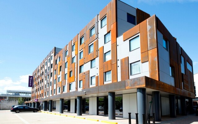 Premier Inn Milton Keynes Central Theatre District
