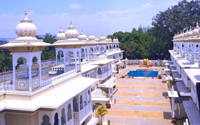 Gautam Hotel Lonavala