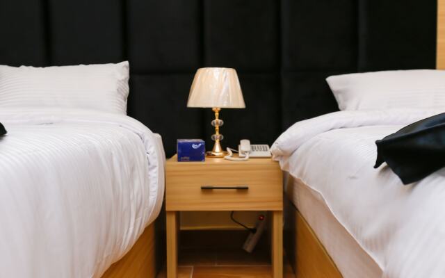 Rizk Pyramids View Hotel