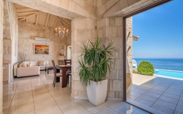 Emerald Deluxe Villas