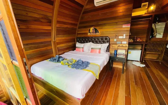 Plaiphu Pool Villas