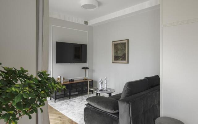 Lovely apartment in Vilnius Old Town by IVIS House