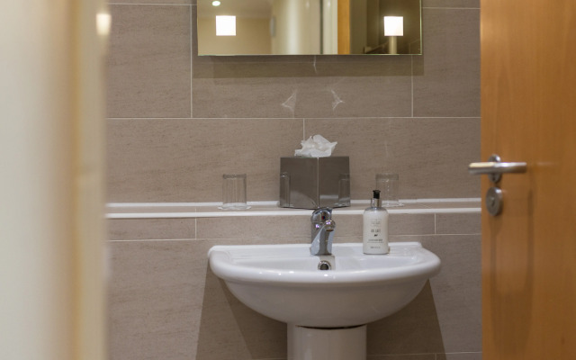 Fountain Court Apartments - Harris