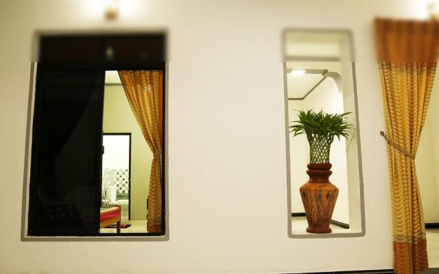 City Lagoon Guest House Batticaloa