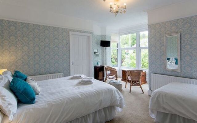 Woodside Guest House