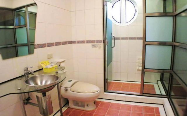 Changsing Business Motel