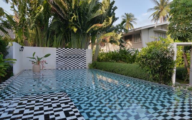 The Hen Hua Hin Private Beach Villa