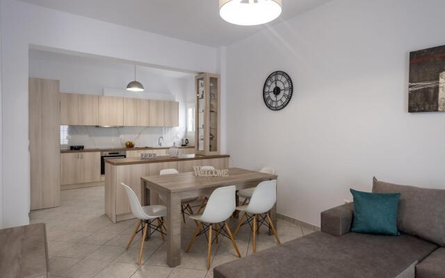 Parian Charming 3bedroom Home