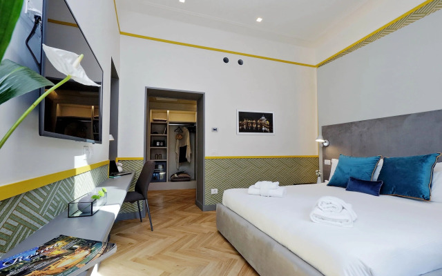 Roma Five Suites