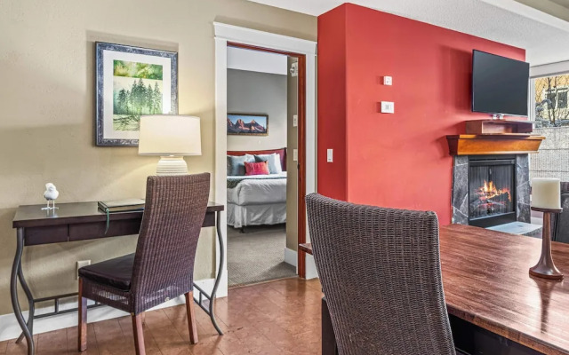 2 Bedroom Condo .Pool .Hot Tub .Gym .Spa