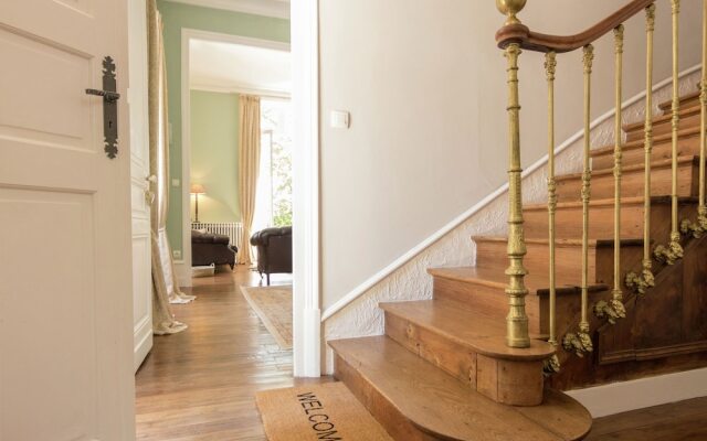 Upscale Mansion in Brouchaud With Views Across Private Pool