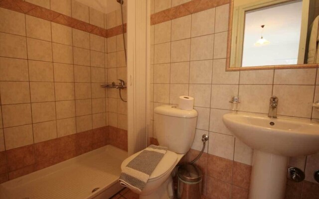 Pirgos Stelida Hotel