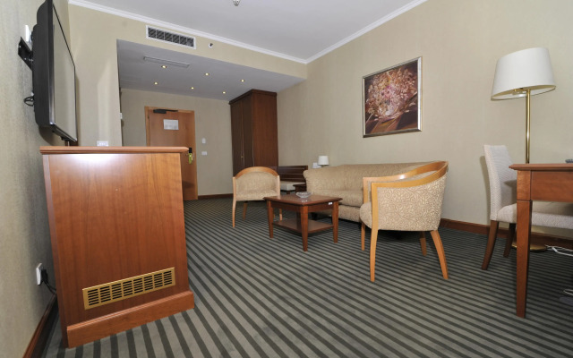 Holiday Inn Skopje, an IHG Hotel