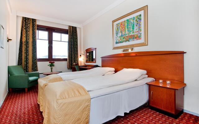 Chesterfield Hotel