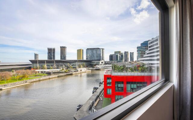 Crowne Plaza Melbourne by IHG