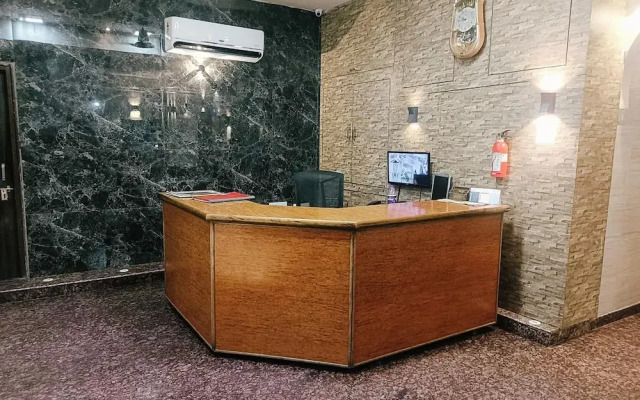 Hotel Purohit Sindhi Camp